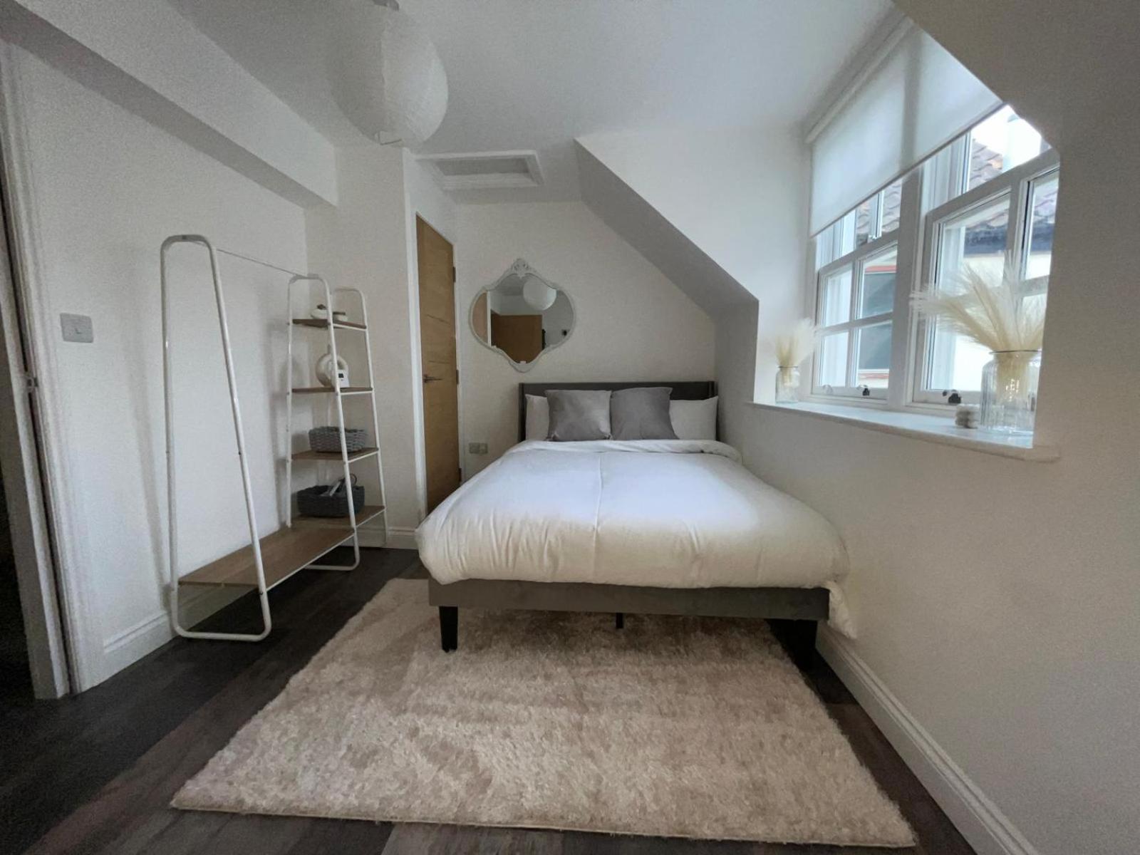 Sterling Stylish 2 Bedroom Central Modern Apartment Darlington  Eksteriør bilde